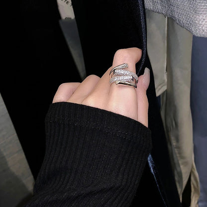 Veloura Vortex Ring