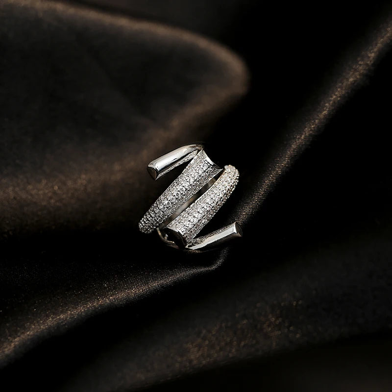 Veloura Vortex Ring